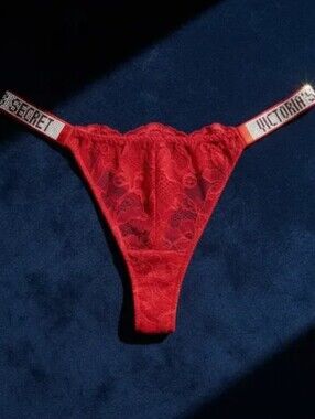 Victoria's Secret Very Sexy Shine Strap Lace Thong Panty LIPSTICK RED MEDIUM